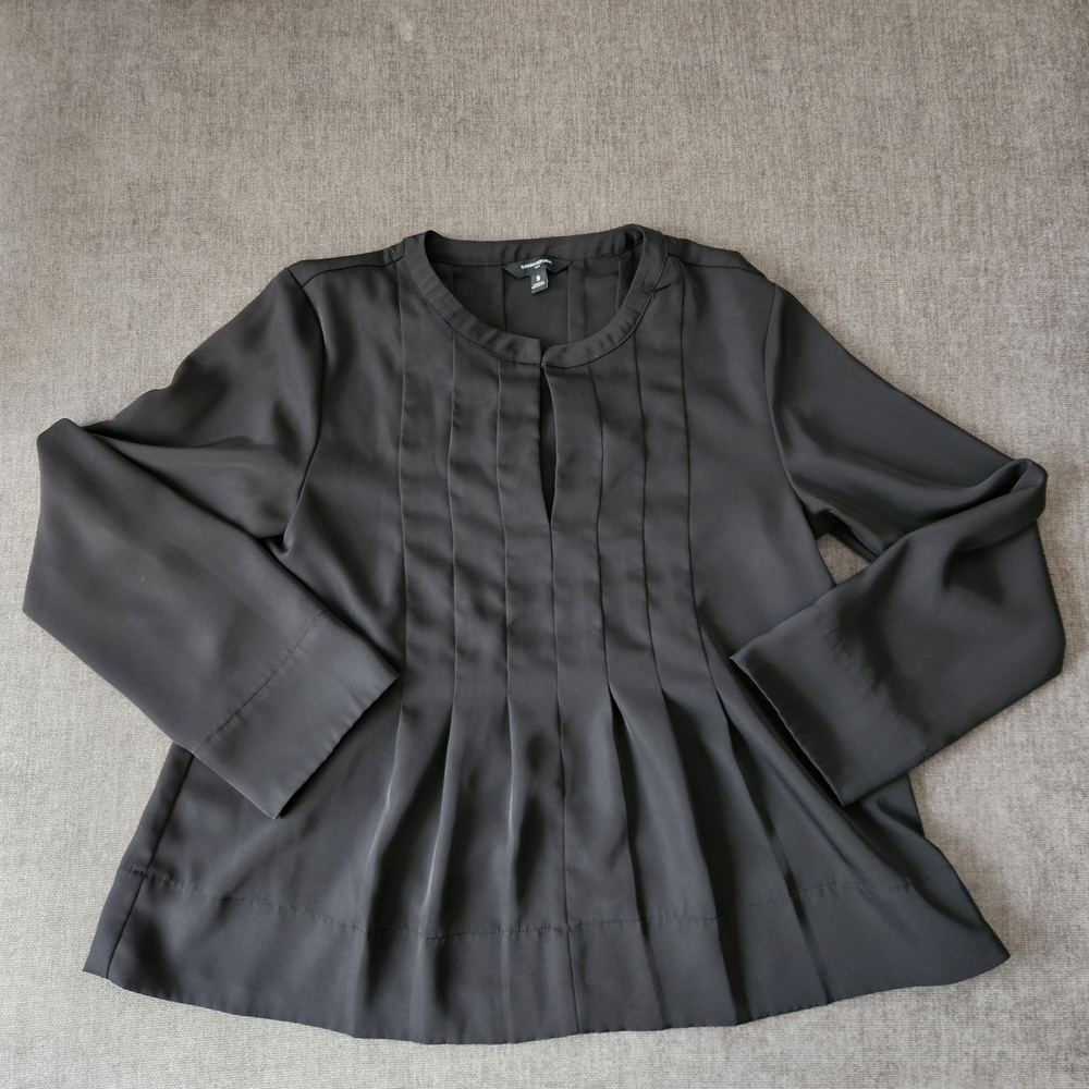 Banana Republic Black Pleated Blouse